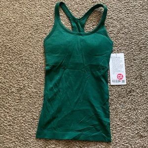 NWT EBB To Street LuluLemon Women’s Size 2